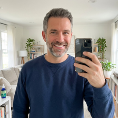 Carlos, 34